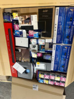 TARGET ELECTRONICS MEGA MYSTERY BOX - Image 5