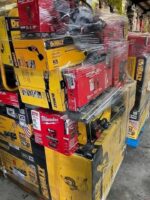 Mixed Milwaukee and DeWalt Tools for Sale – quality 100 Tools for $800 | Wholesale Pallet Deals